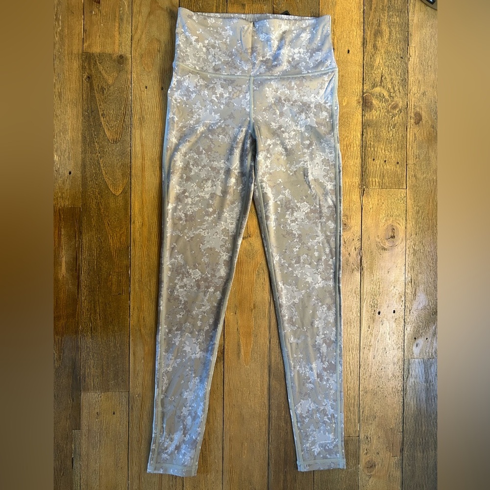 💖5 for $50💖Mono B Gray Camouflage Leggings Gray Cream and Olive Buttery soft - Picture 5 of 10